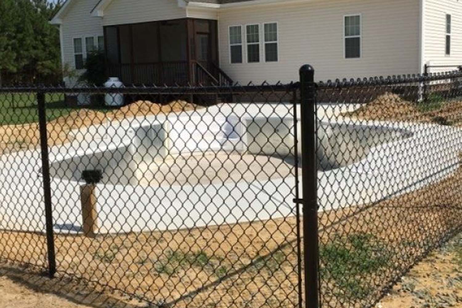 Top 10 Affodable Fence Styles to Fit Any Home and Budget Top 10 Affodable Fence Styles to Fit Any Home and Budget