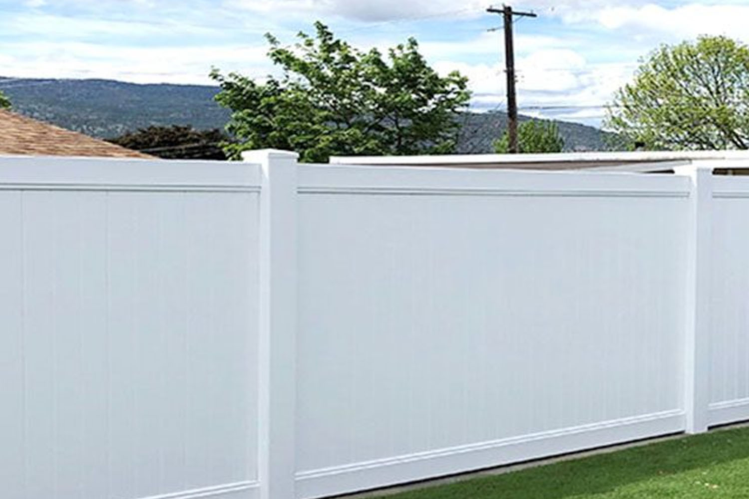 How To Choose the Perfect Vinyl Fence Company For Your Property How To Choose the Perfect Vinyl Fence Company For Your Property