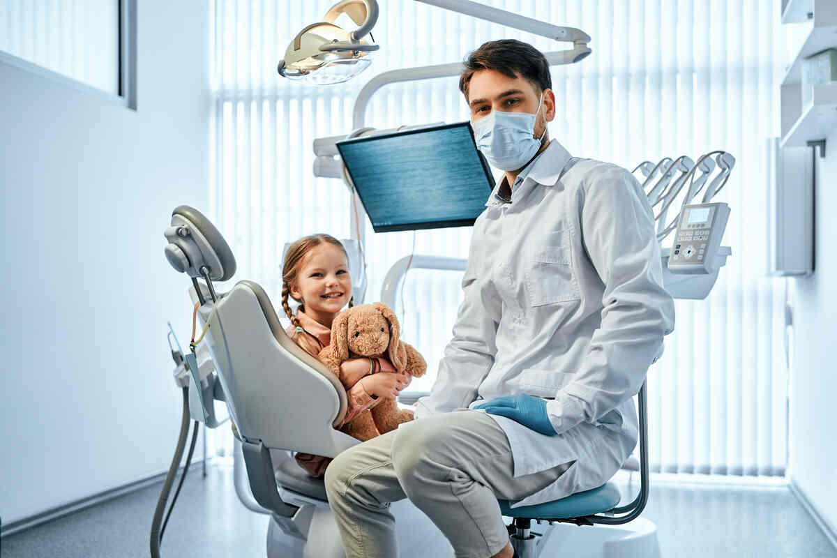 early-dental-cleaning-for-kids-builds-good-habits early-dental-cleaning-for-kids-builds-good-habits