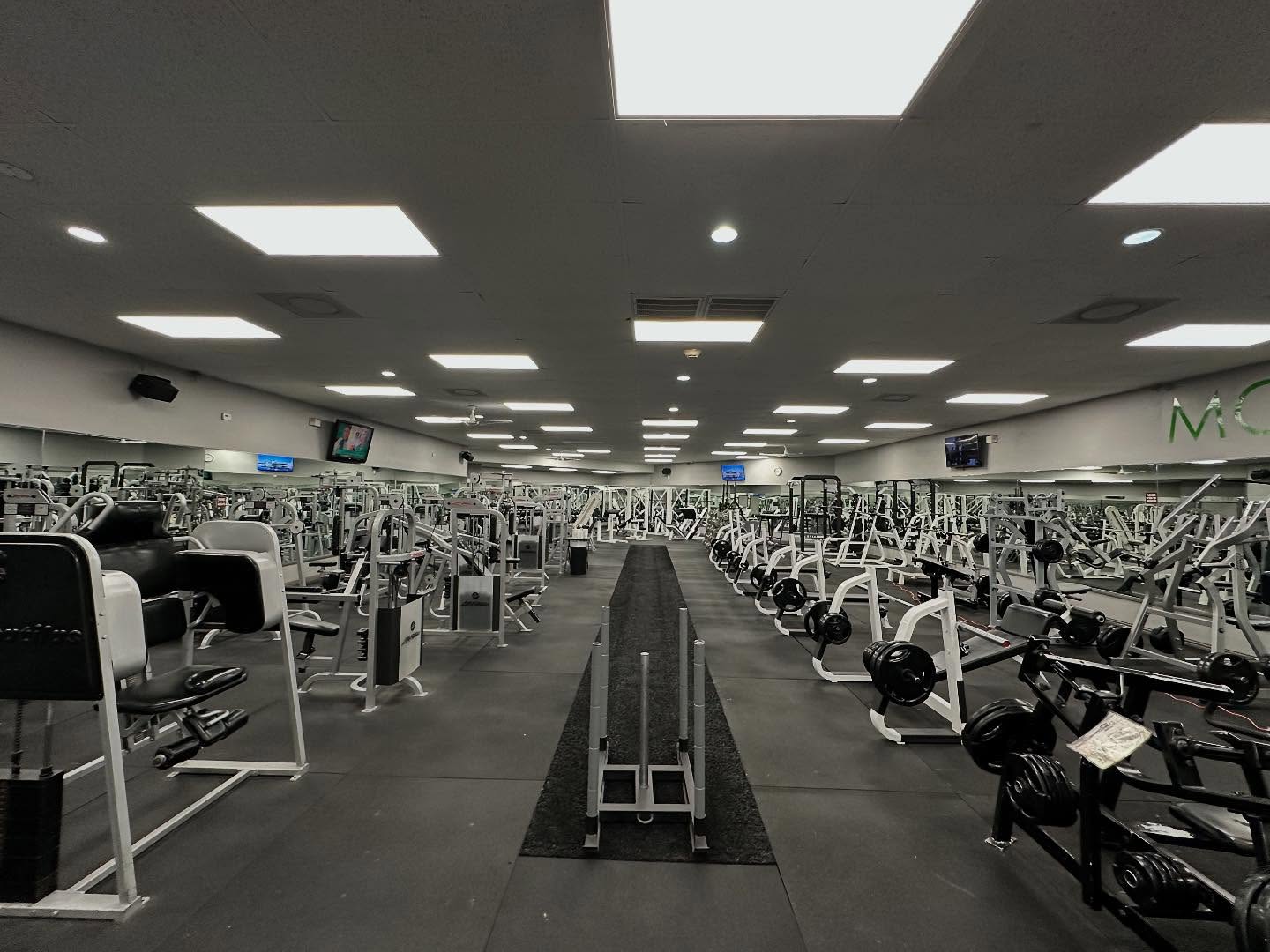 Premium fitness franchise buildout