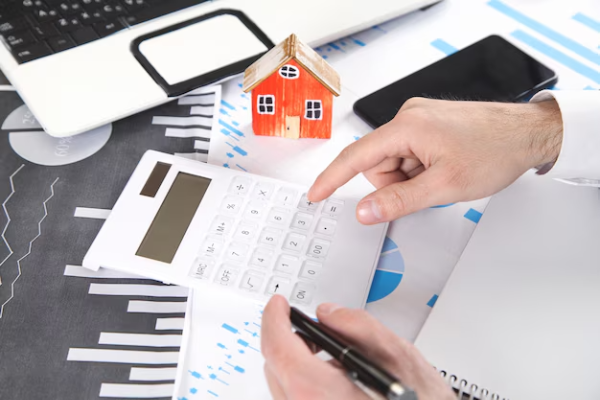 Figuring Out Whether To Go With A Fixed or Adjustable Mortgage Figuring Out Whether To Go With A Fixed or Adjustable Mortgage