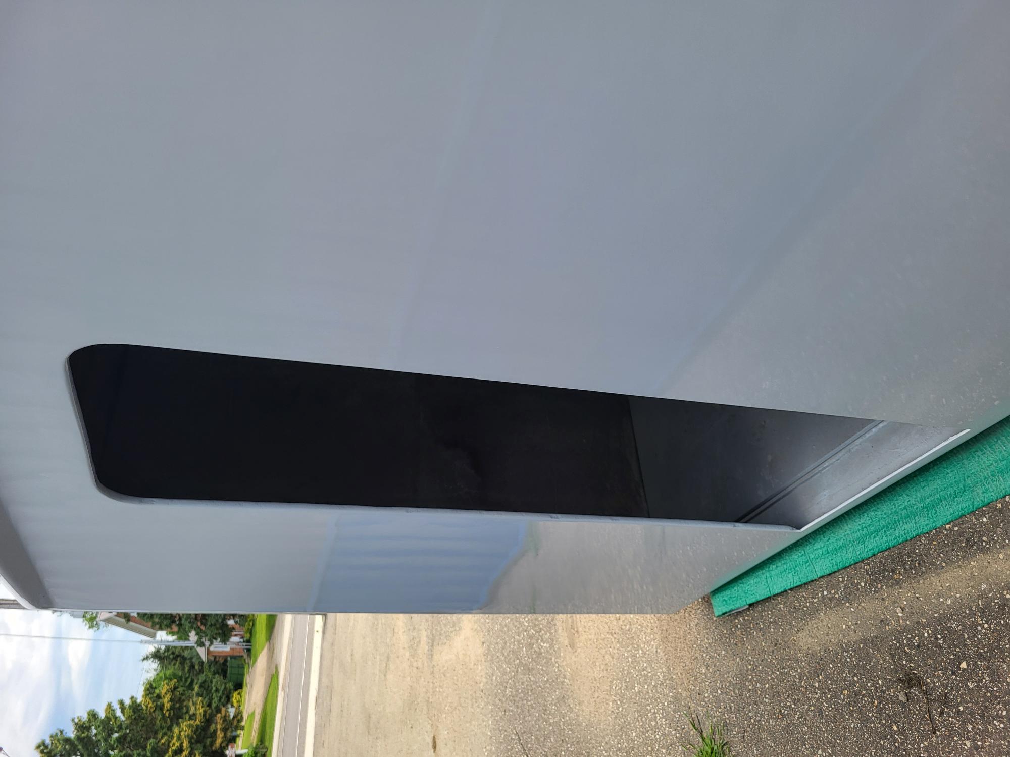 Bahn camper shell view 9
