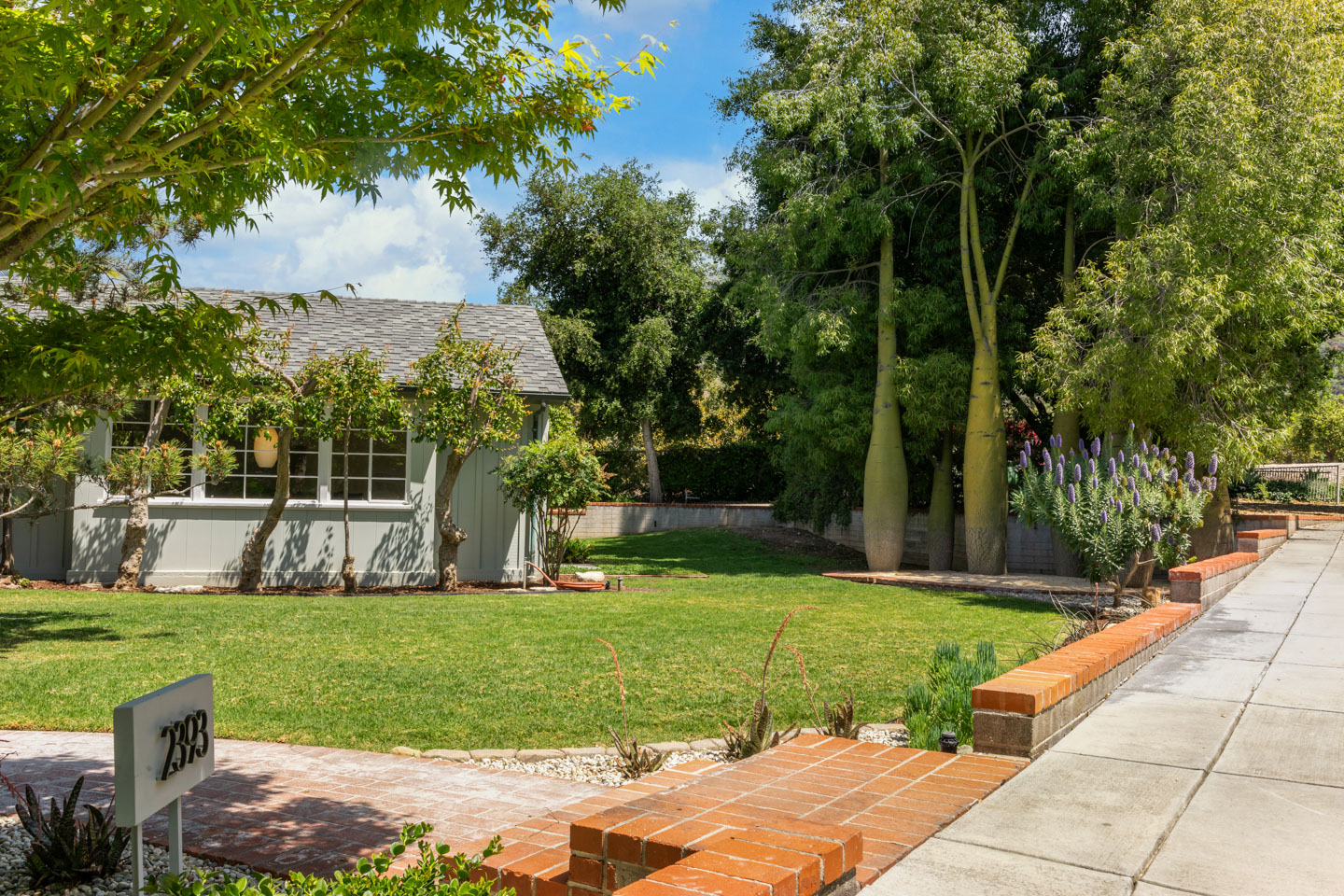https://realestatephotoslosangeles.com/