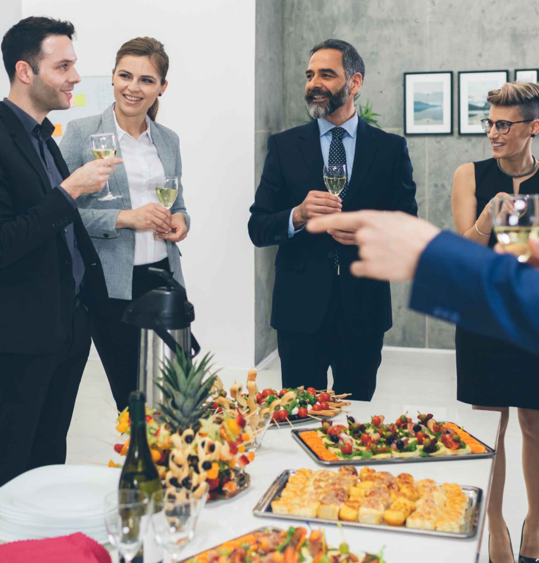 Holiday Social Event Catering Ideas for Your Festive Gatherings