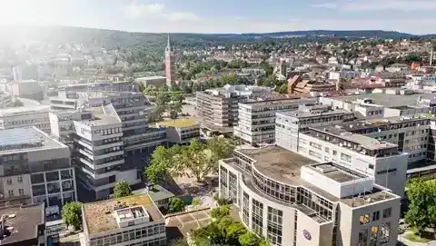 Verschmutzte Terrasse