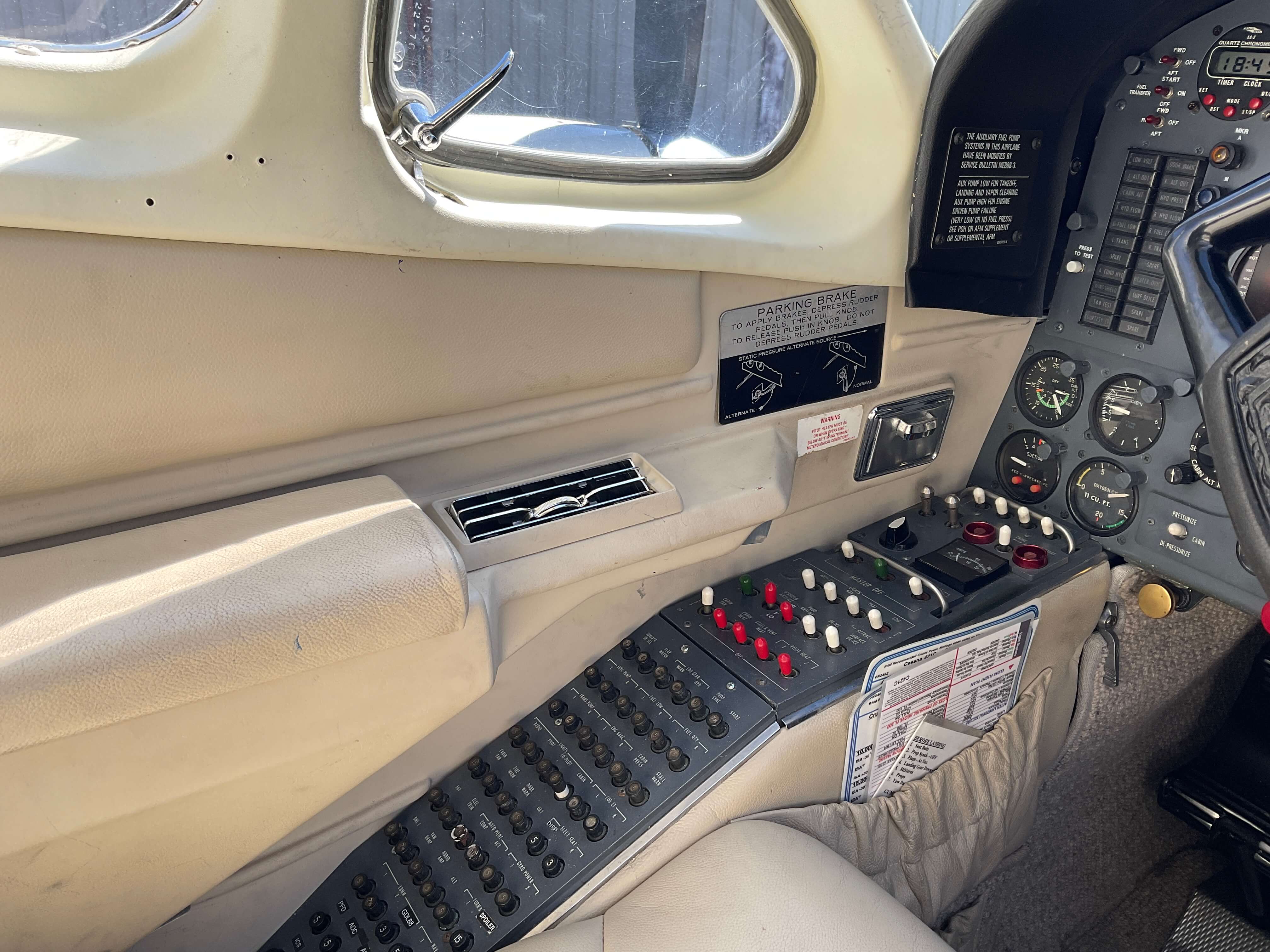 Cessna 421C RAM - Side Panel