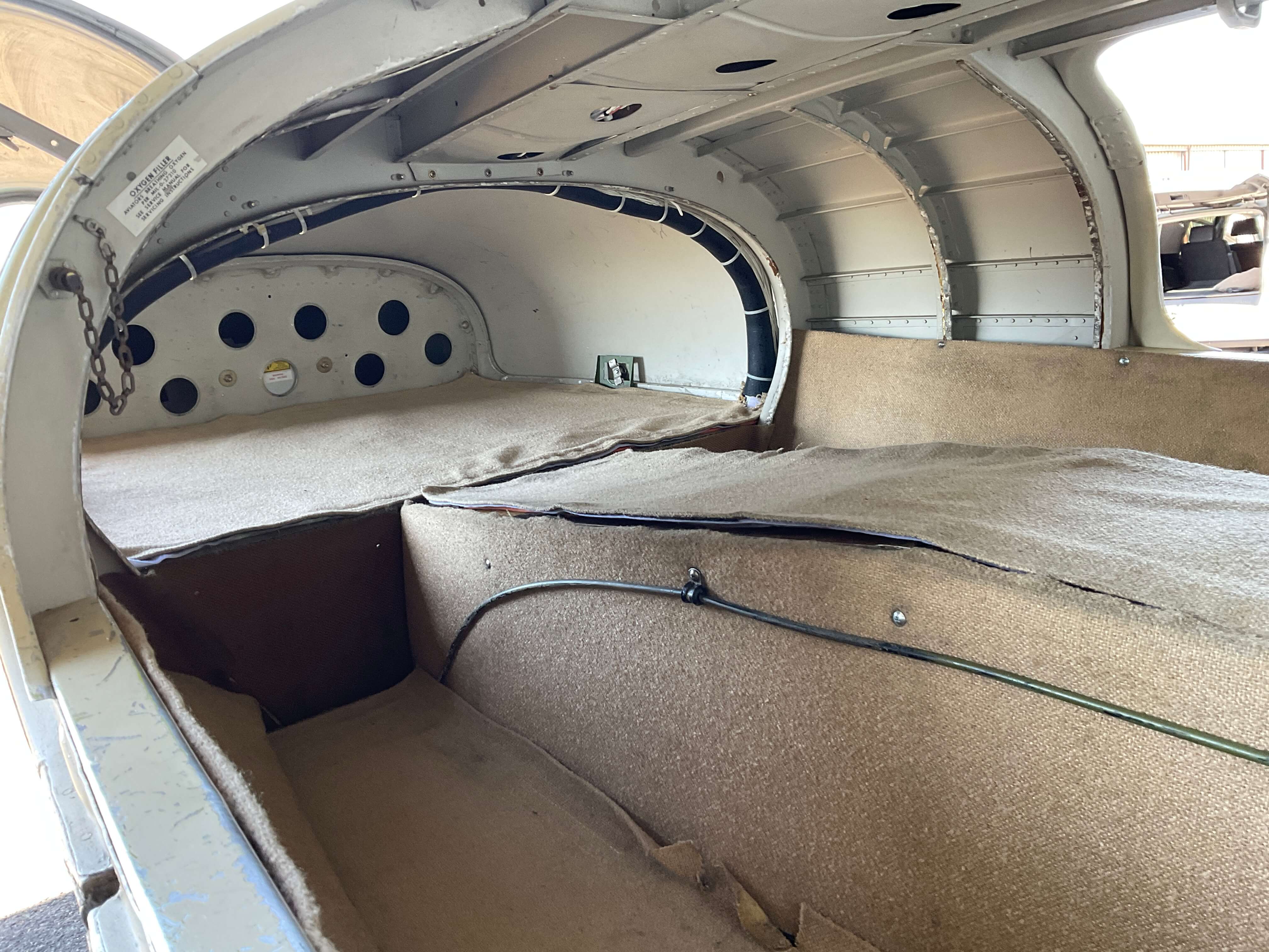 Cessna 421C RAM - Baggage Area