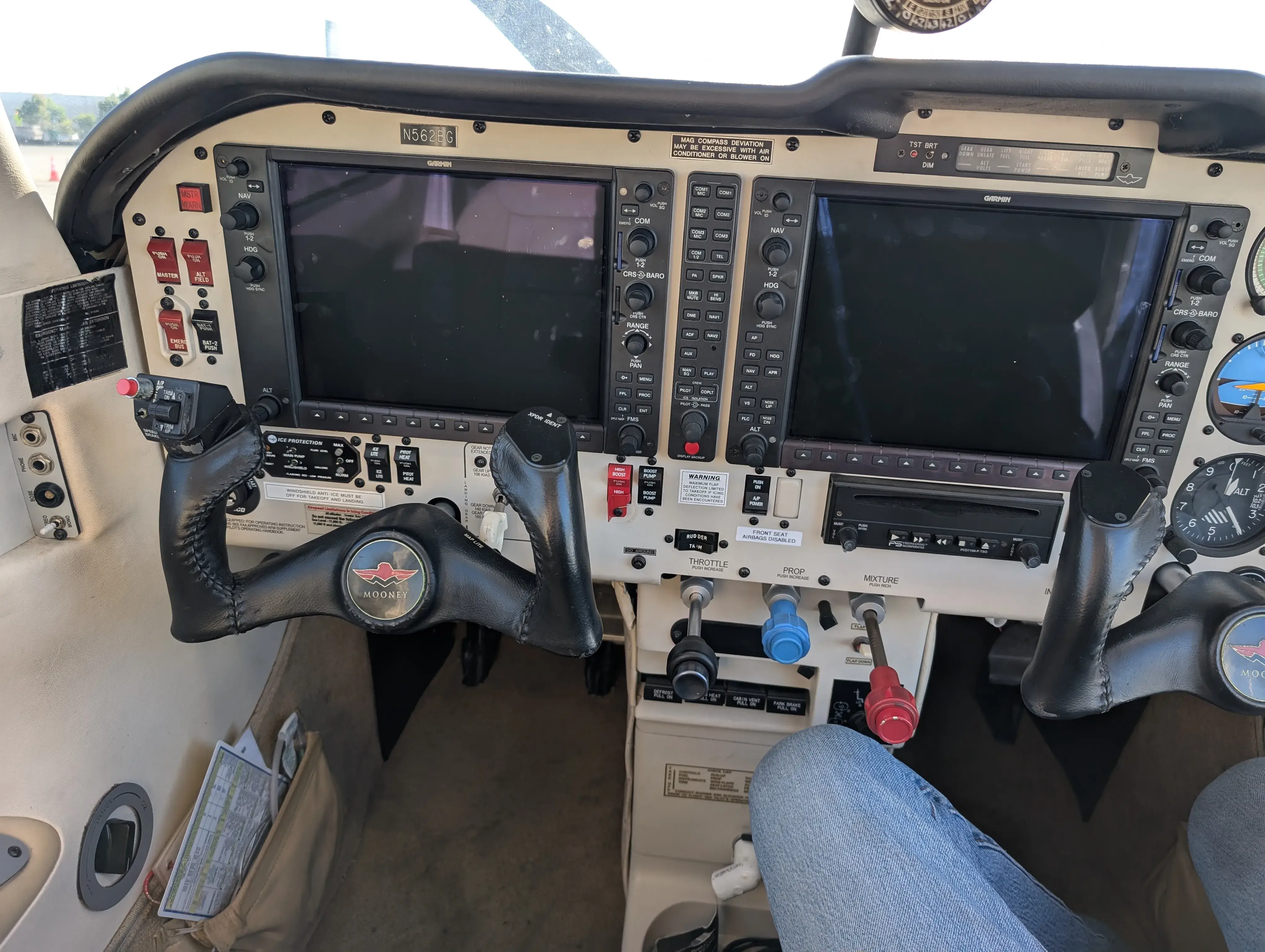 Mooney Acclaim - Full Panel