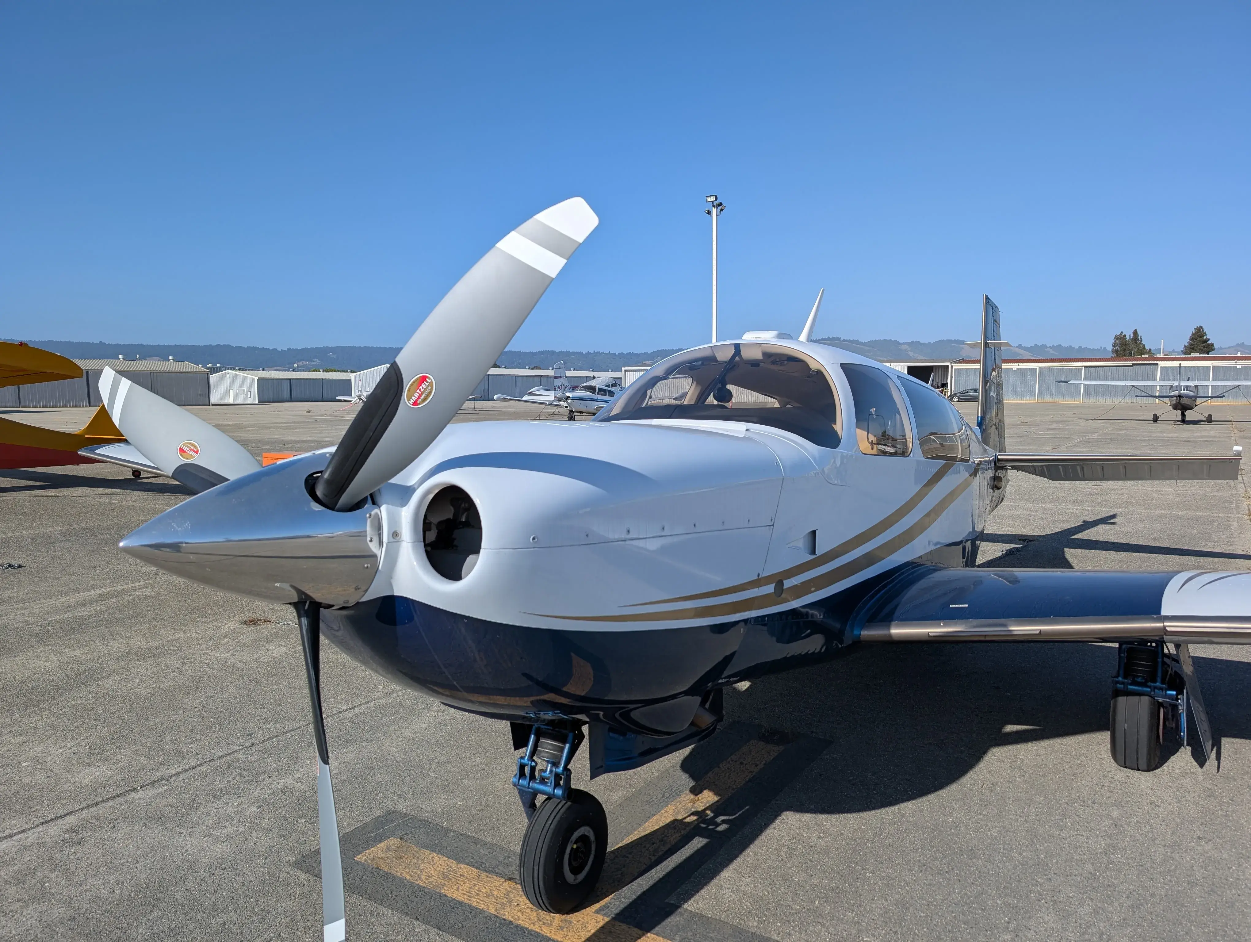 Mooney Acclaim - Pilot Side Front