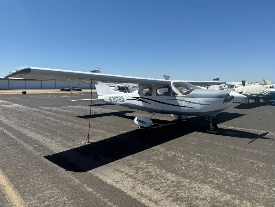Cessna 177B Cardinal - Quarter Front Angle