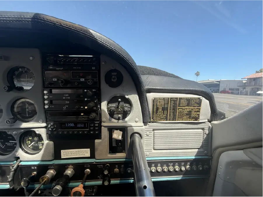 Cessna 177B Cardinal - Panel - Co-Pilot Side