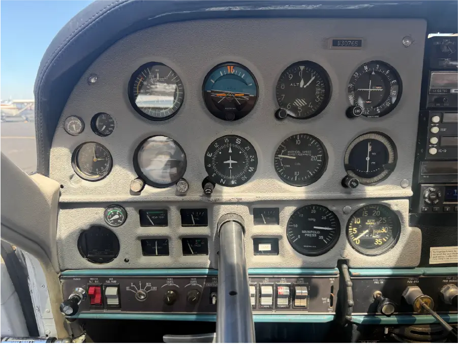 Cessna 177B Cardinal - Panel - Pilot Side
