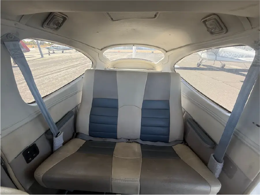 Cessna 177B Cardinal - Back Seats