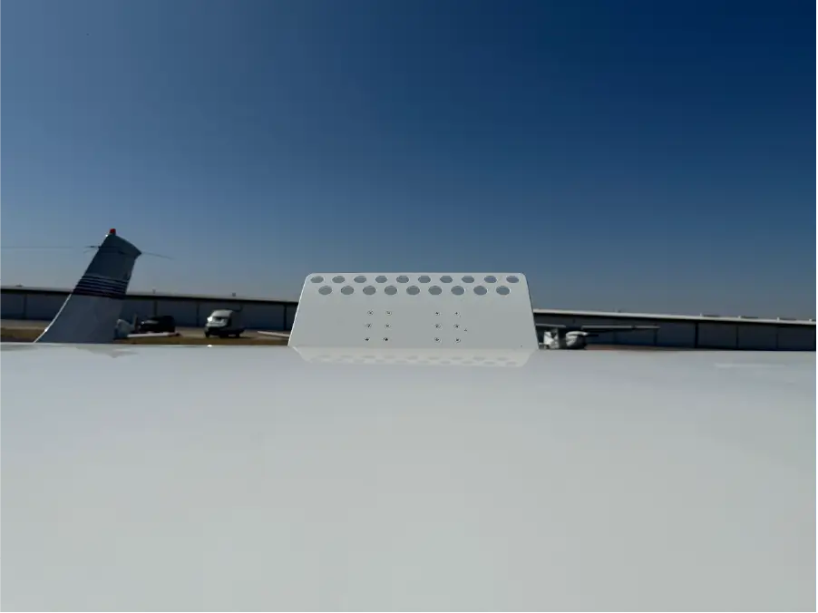 Cessna Centurion - Speed Brake Front