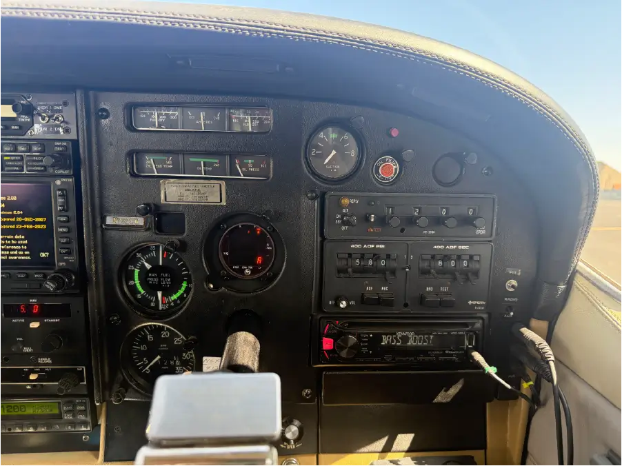 Cessna Centurion - Panel - Co-Pilot Side