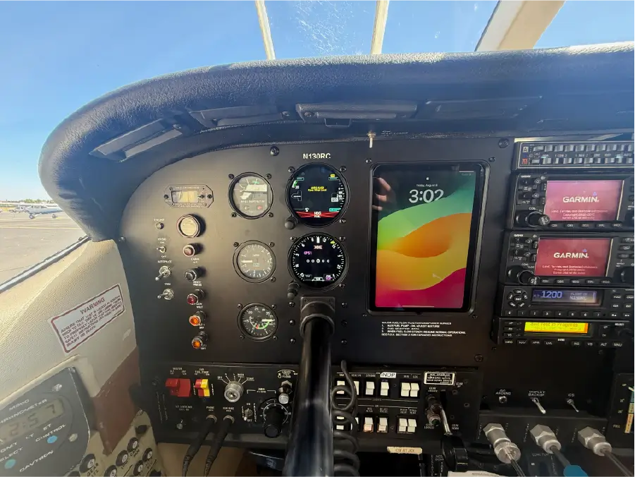 Cessna P210N - Panel - Pilot Side