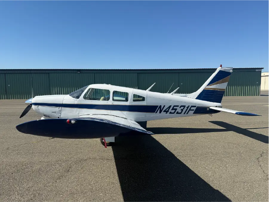 Piper Arrow - Pilot side View
