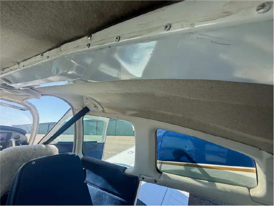 Piper Arrow - Headliner