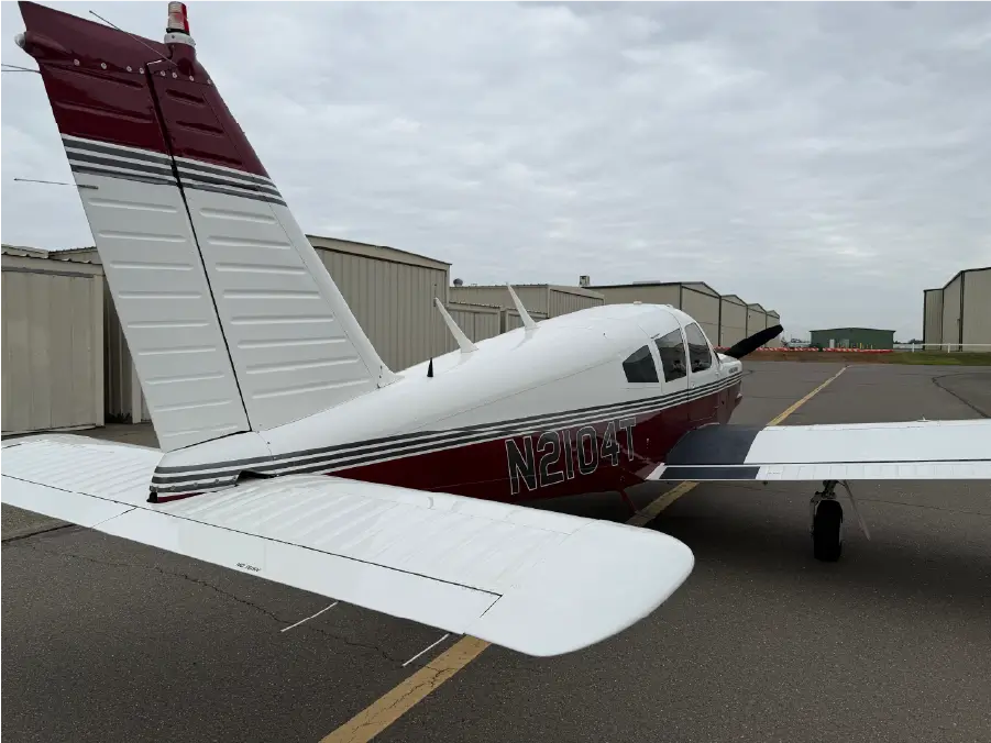 Piper Arrow - Co-Pilot side QTR Back View