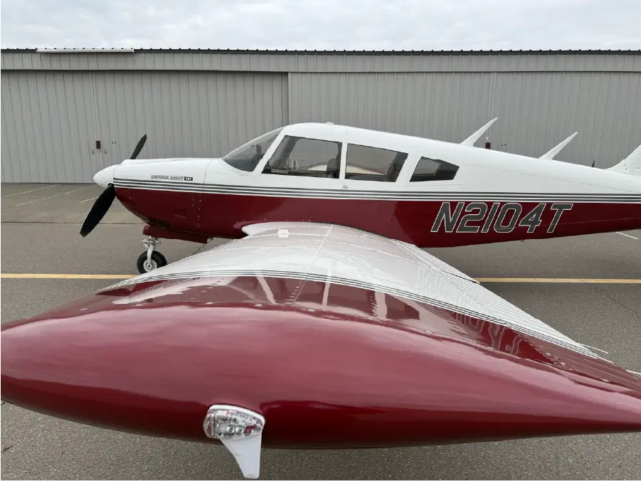 Piper Arrow - Over Wing Pilot's Side