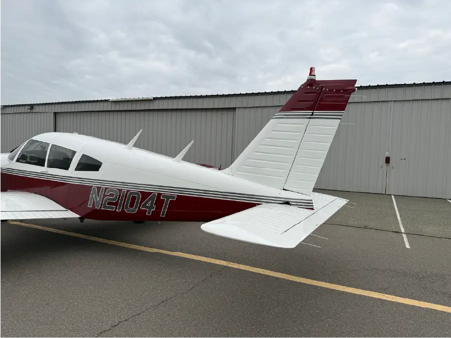Piper Arrow - Pilot side QTR Back