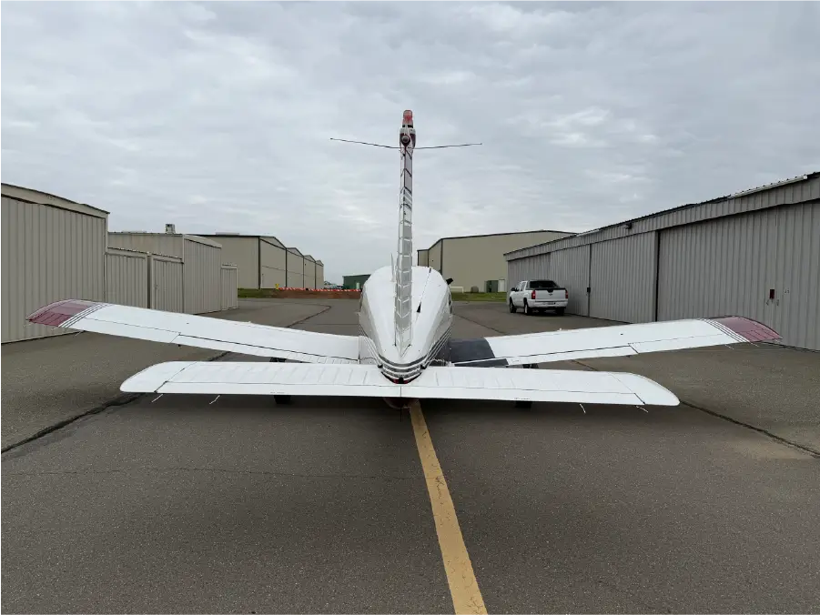 Piper Arrow - Back View