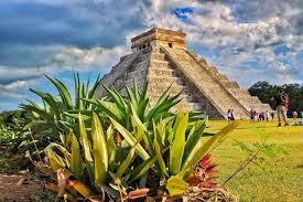 Chichén Itzá & Cenote Tours