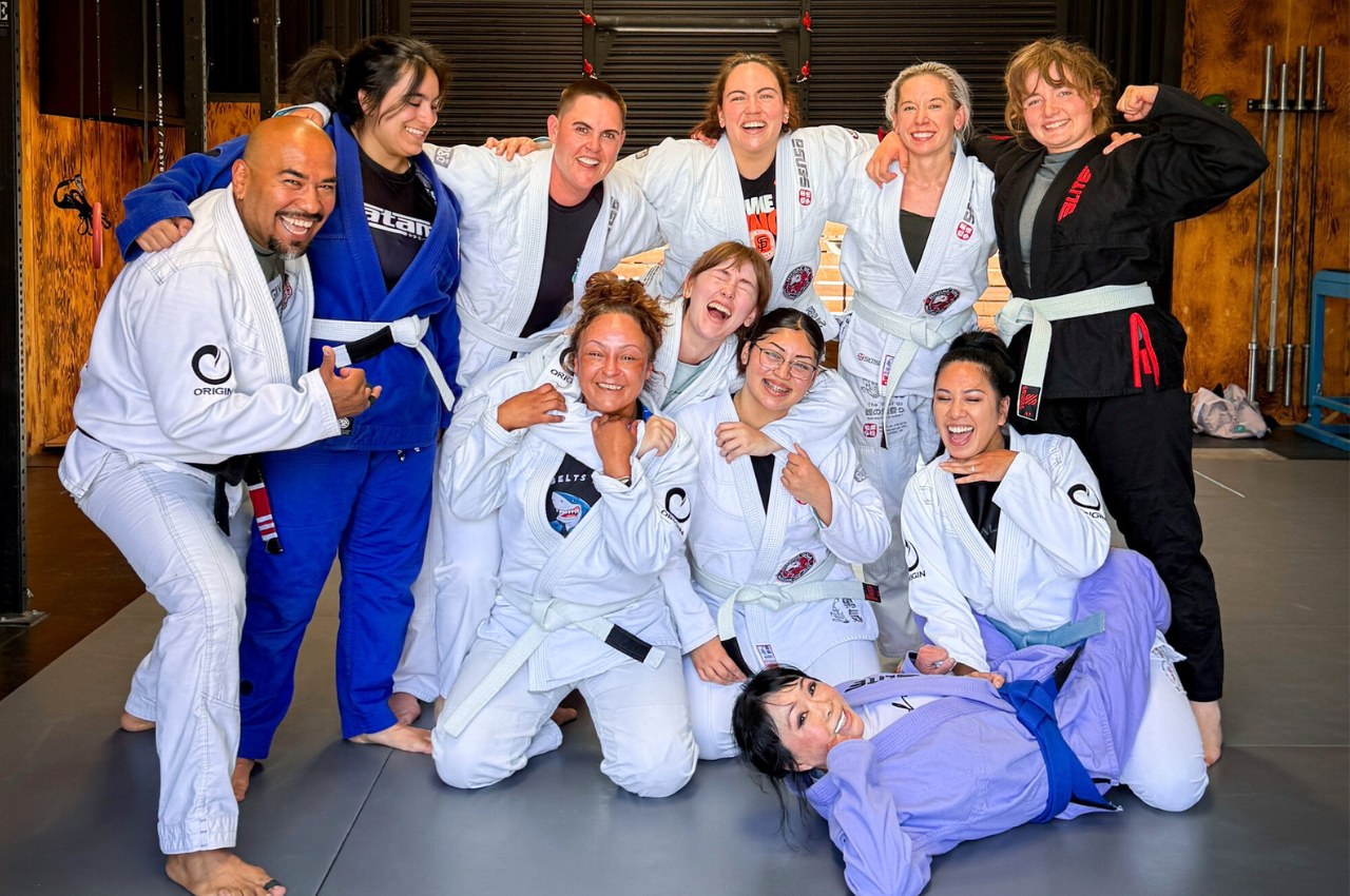 Women's Brazilian Jiu Jitsu class