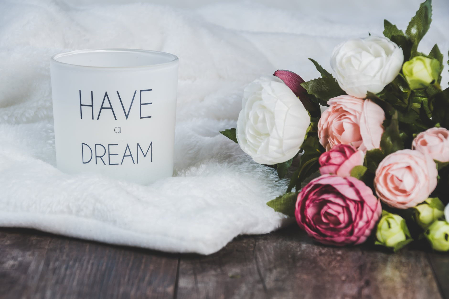 hope and dream candle