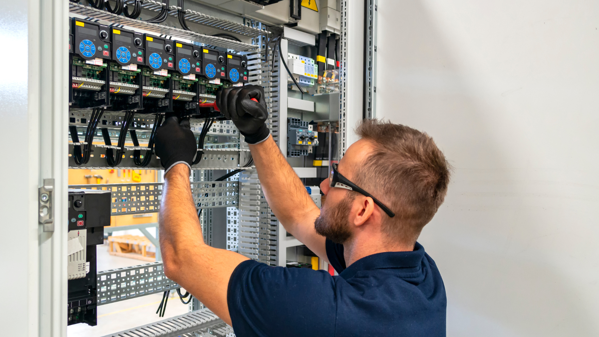 Residential Electrician Residential Electrician