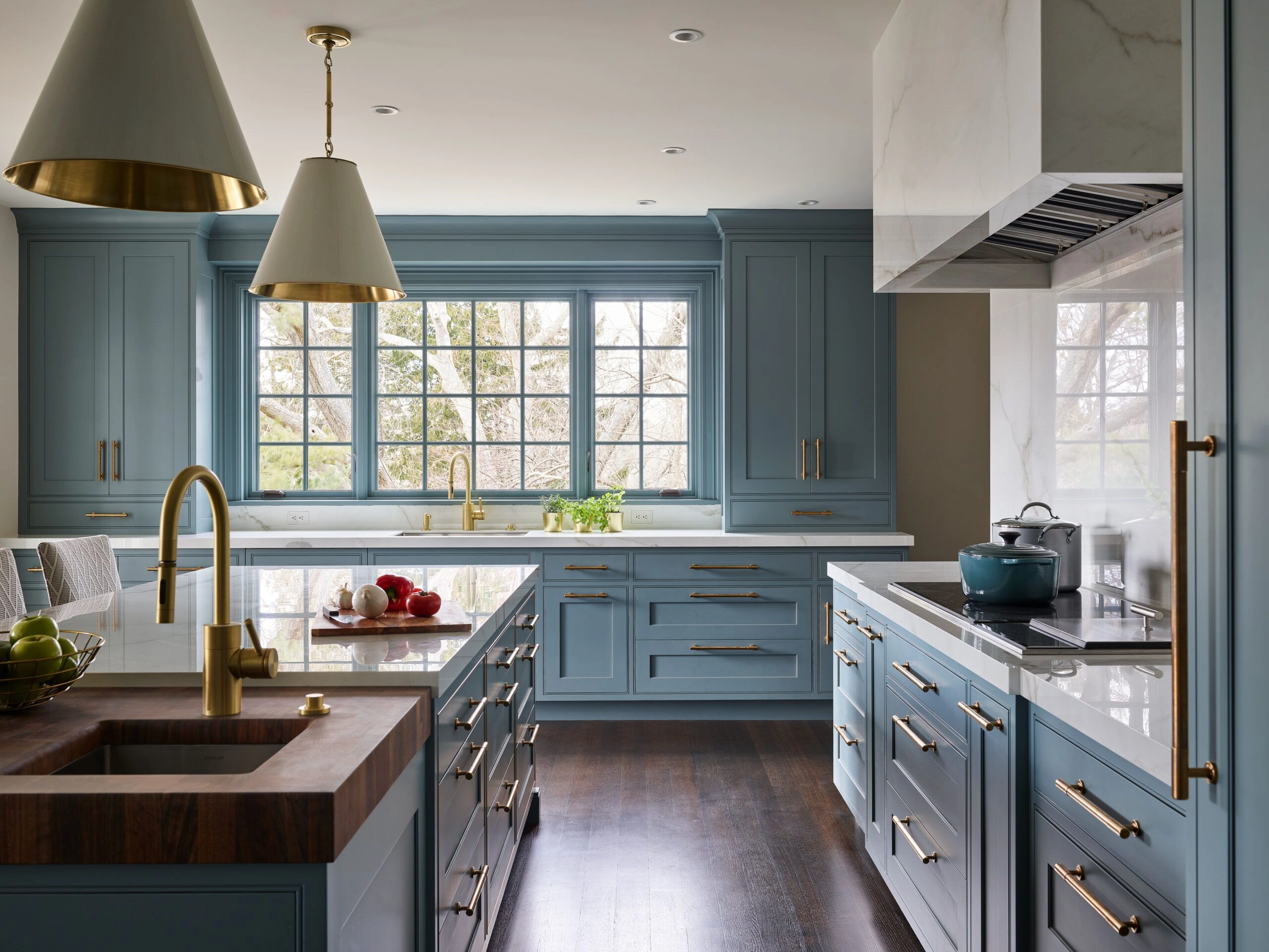 Cabinet Maker