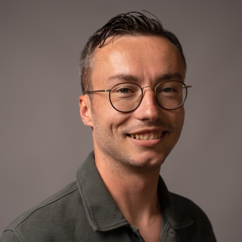 AI coach Daan Driessen, haalde 80+ Google reviews zonder handmatig vragen dankzij een automatisch systeem. AI coach Daan Driessen, haalde 80+ Google reviews zonder handmatig vragen dankzij een automatisch systeem.