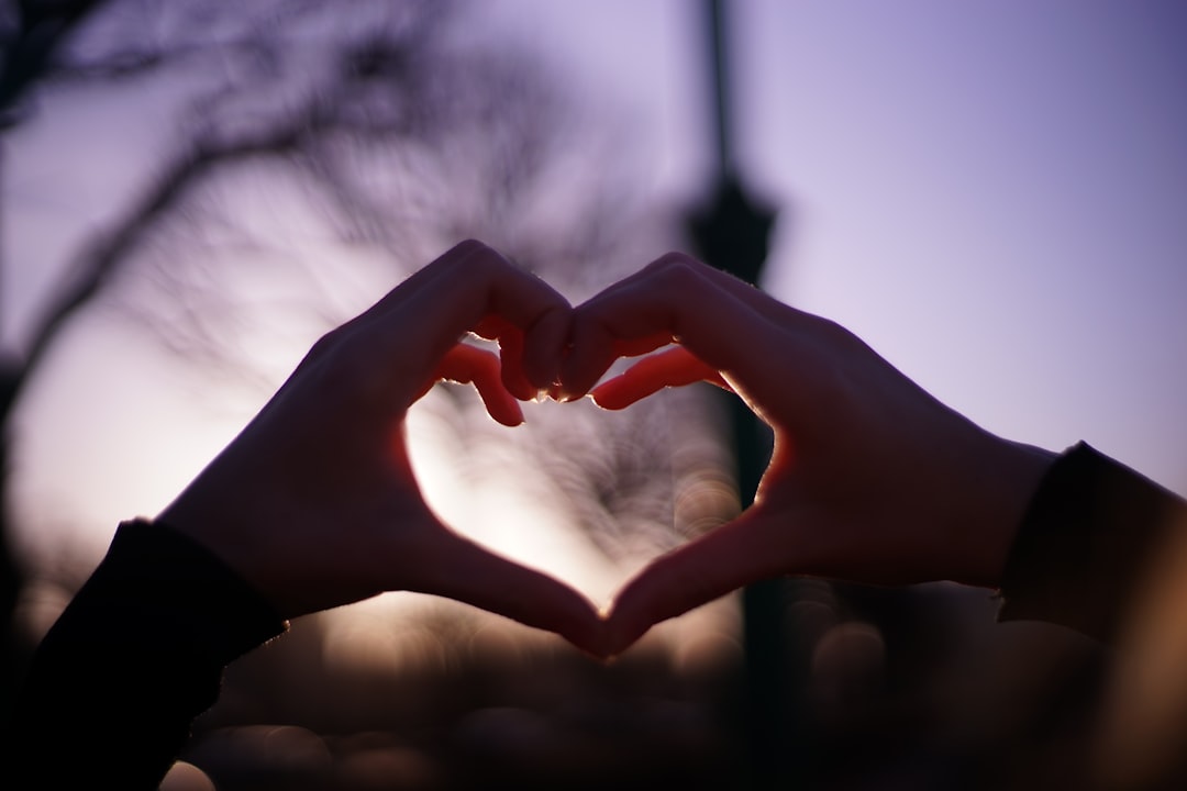 heart shaped hands