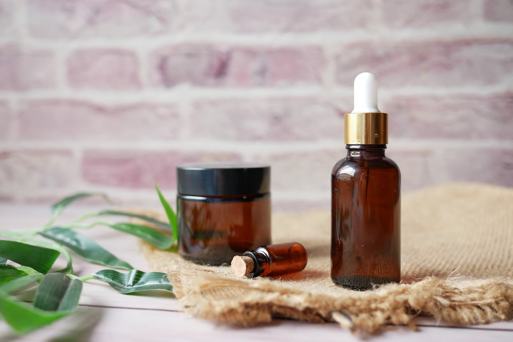 Créer sa marque de maquillage avec un emballage sur mesure