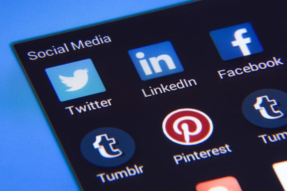  Utiliser les réseaux sociaux pour trouver des fournisseurs