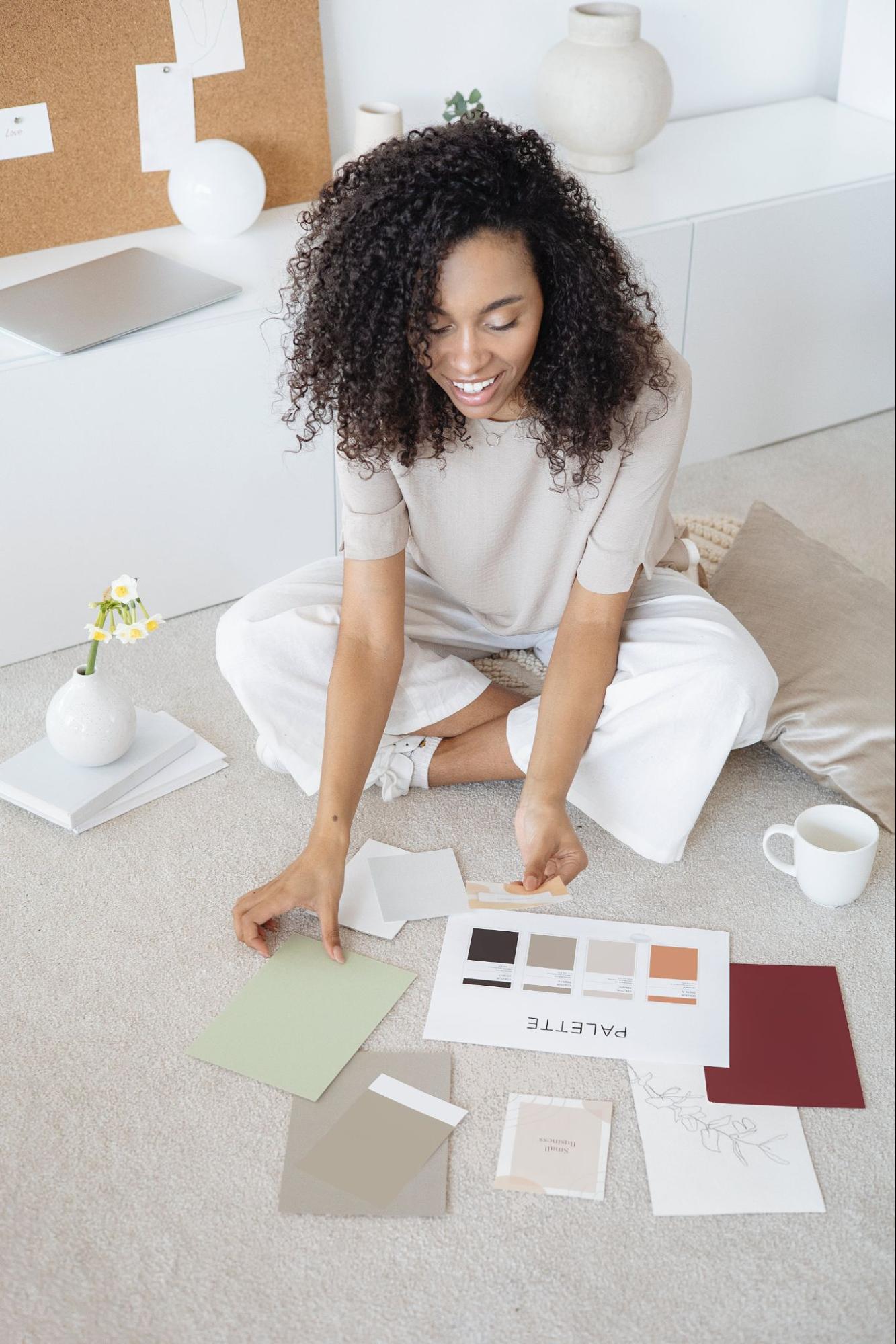Choisir une palette de couleur et une typographie pour son identité de marque de mode