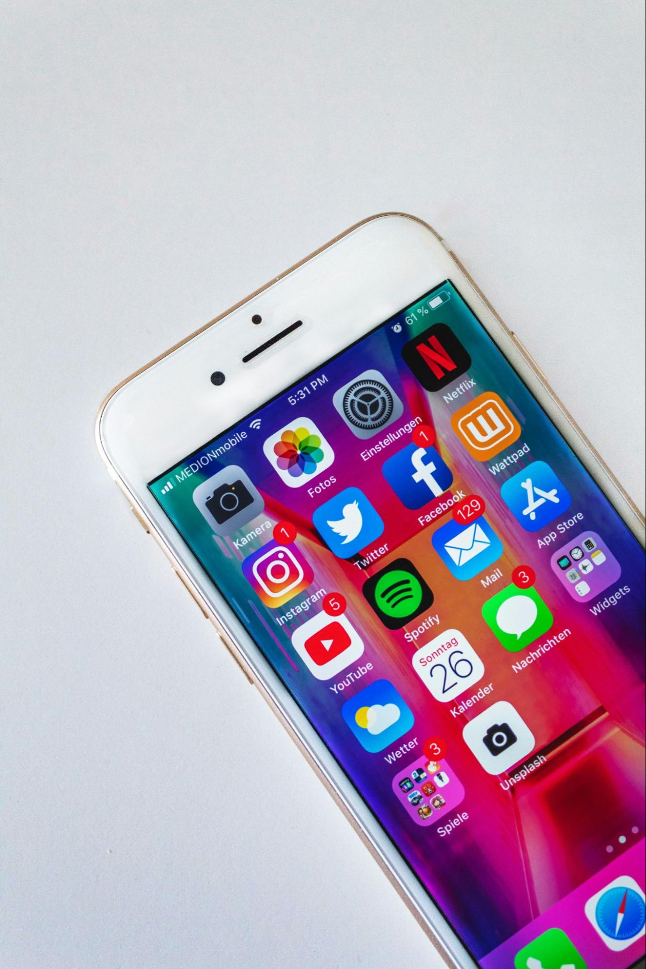 Combinez les réseaux sociaux pour promouvoir votre marque sur Instagram