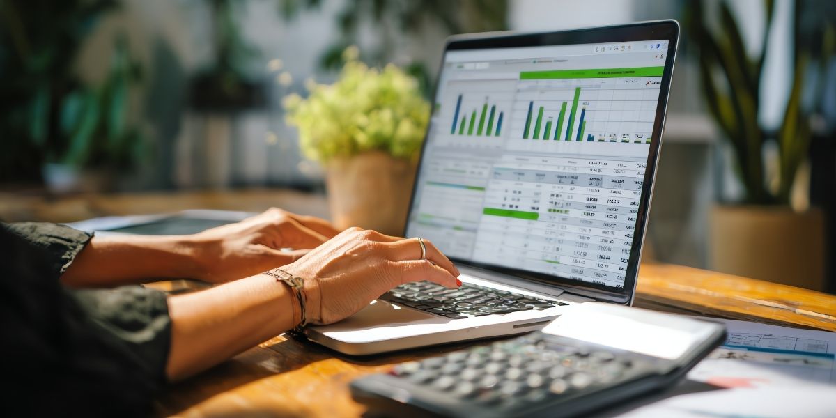 GoHighLevel vs Systeme.io GoHighLevel vs Systeme.io