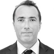 Portrait of Roger Daoud