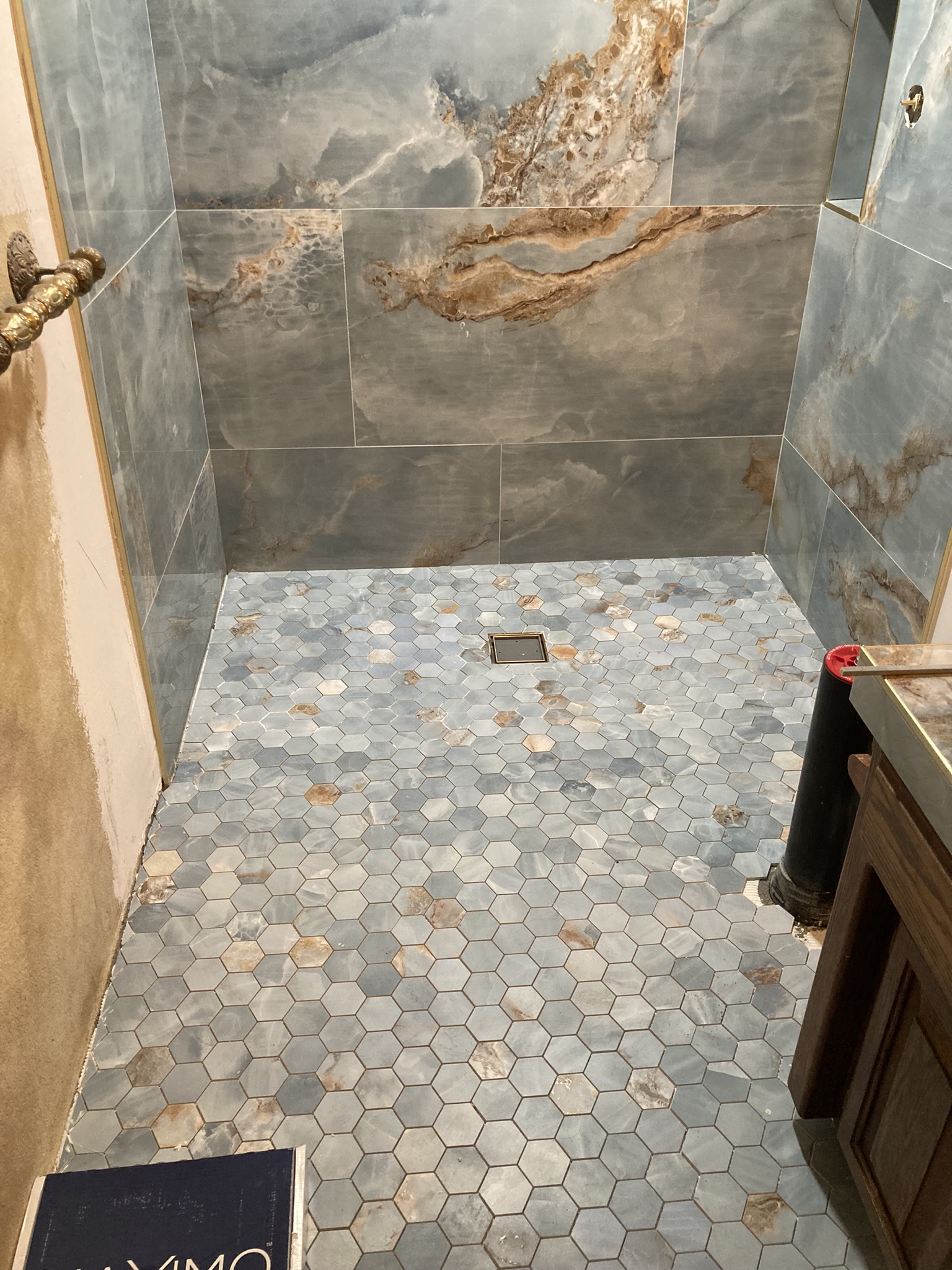 curbless shower curbless shower