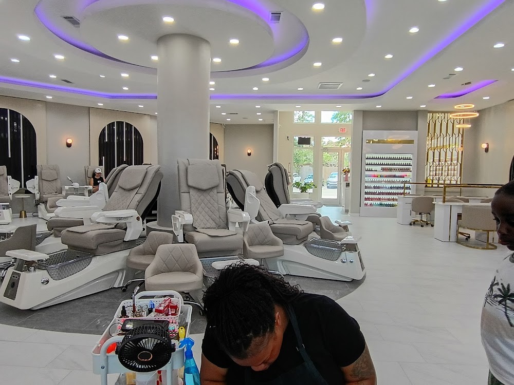 Nail & Bar – design 4