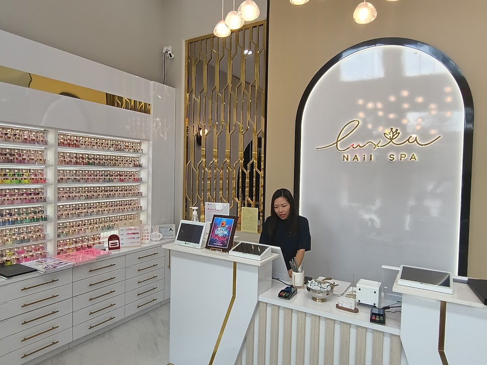 Nail & Bar – design 5