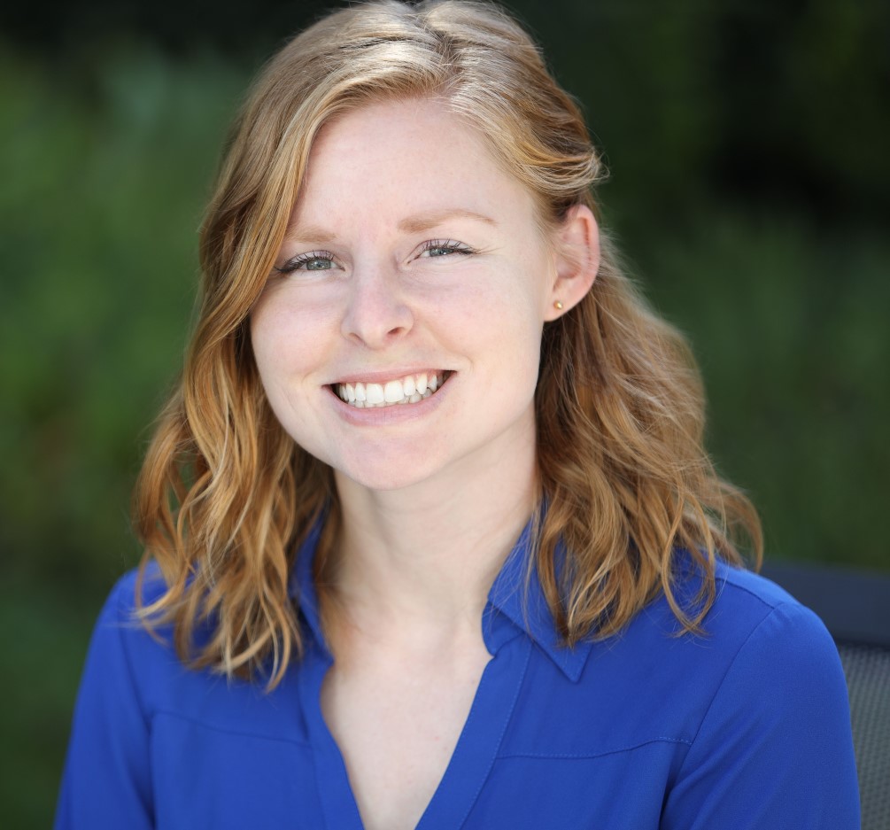 Devin Cowick is the co-founder of Code Pineapple. Growing up in a family of teachers she's always had a love for learning. And she's seen how much curiosity helps children develop and increases their overall happiness.  At Code Pineapple, everything we do is designed to deliver that curiosity driven experience for kids and families.