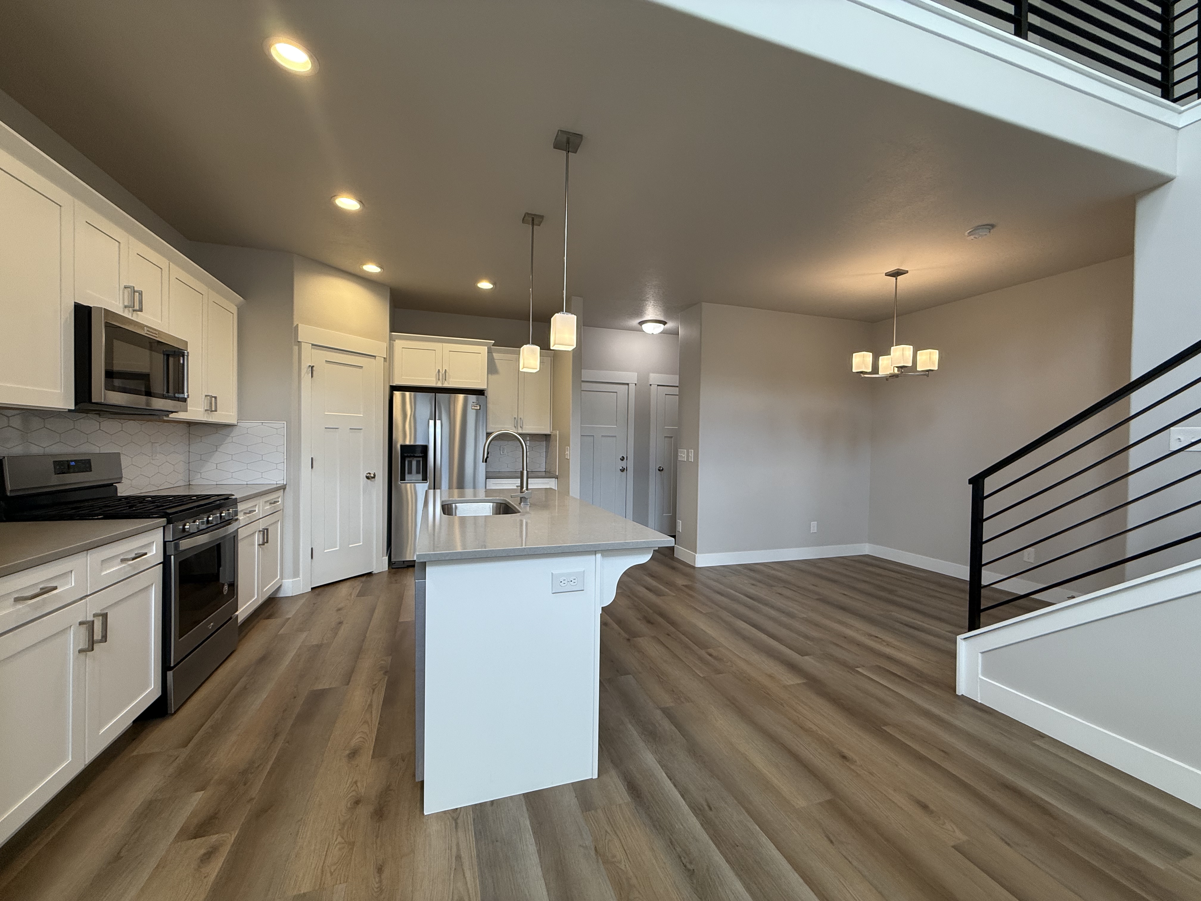 Staircase & Upper Landing