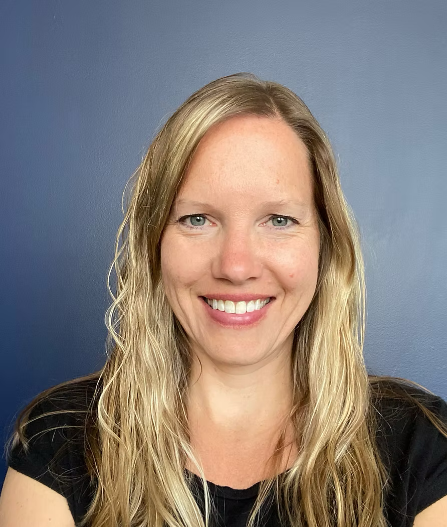 Karina Cranston, Registered Physiotherapist in Elora, Ontario Karina Cranston, Registered Physiotherapist in Elora, Ontario