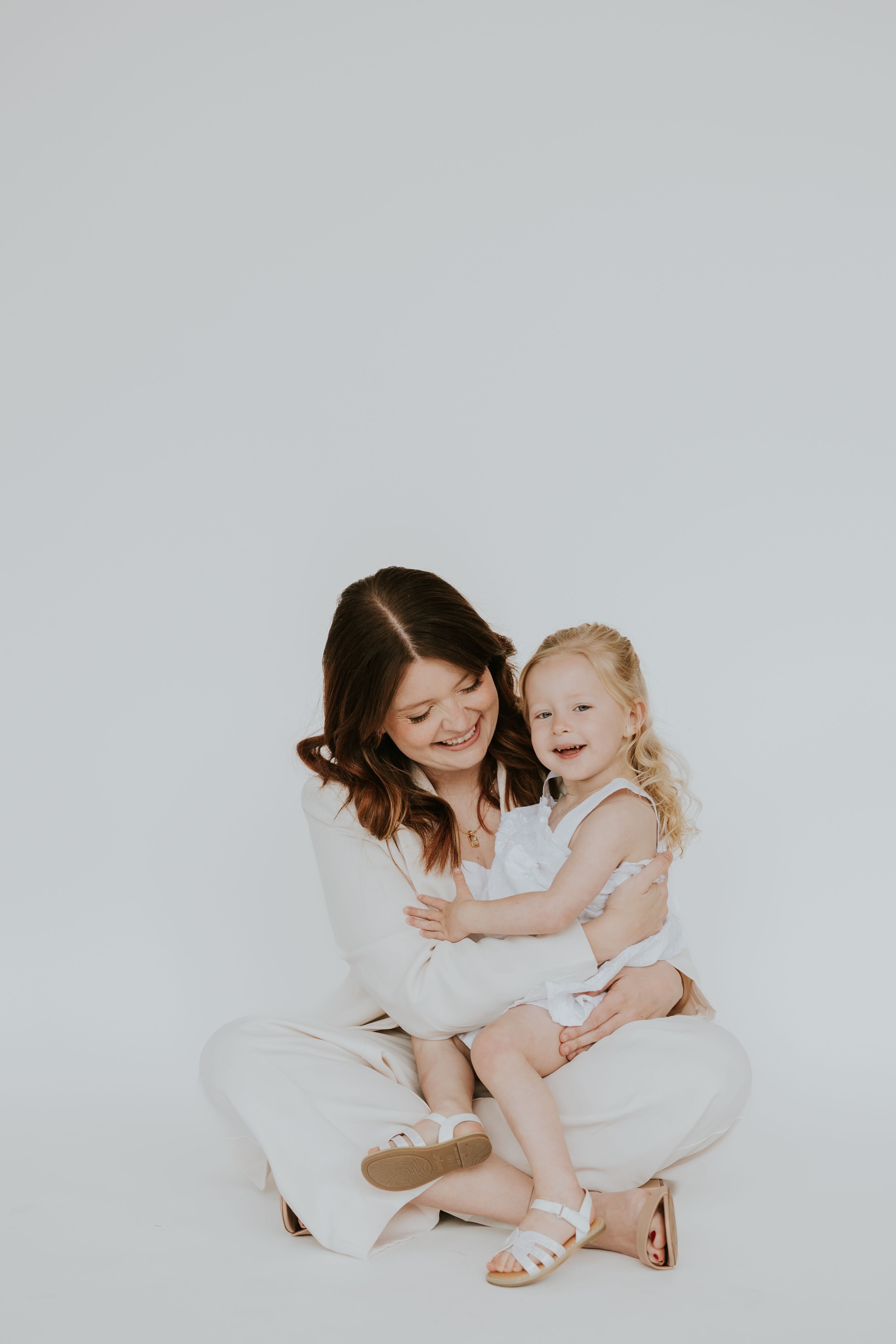 Sara Michelle Boes with her daughter
