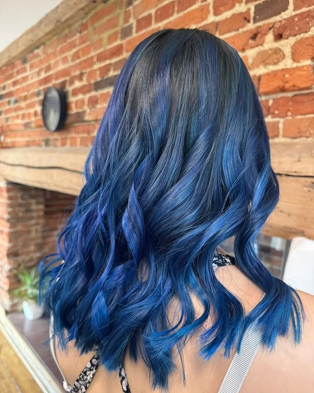 Colour 8