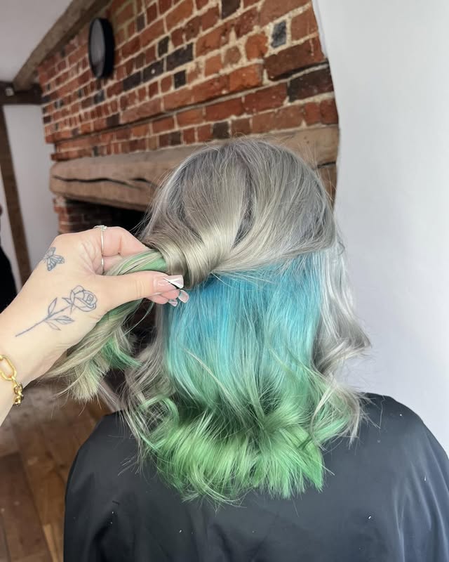 Colour 6
