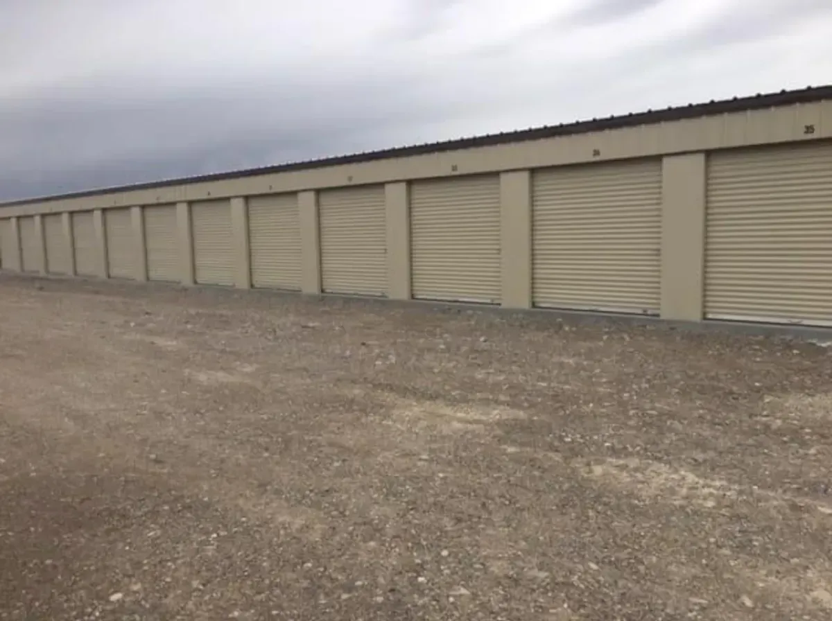Large steel building project completion