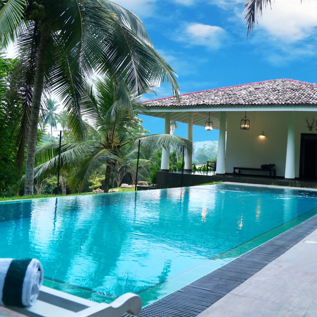 High-end pool builders Tulsa